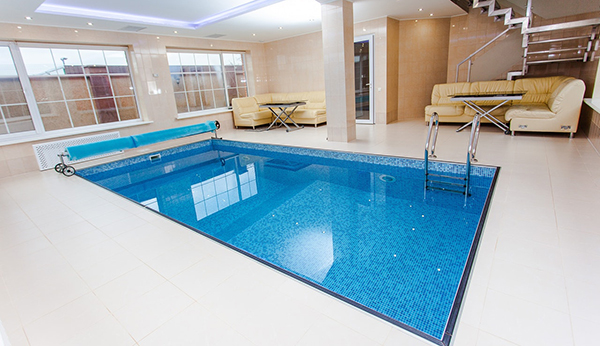 室内泳池湿度过高怎么办？松井泳池抖音成人版下载为您解忧